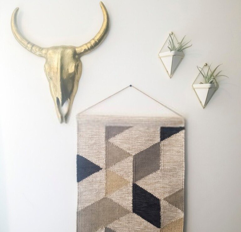 Genius Ways To Decorate A Blank Wall Genius Ways To Decorate A Blank Wall