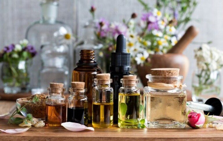 10 Ways To Make Your Bathroom Smell Like A Spa 10 Ways To Make Your Bathroom Smell Like A Spa