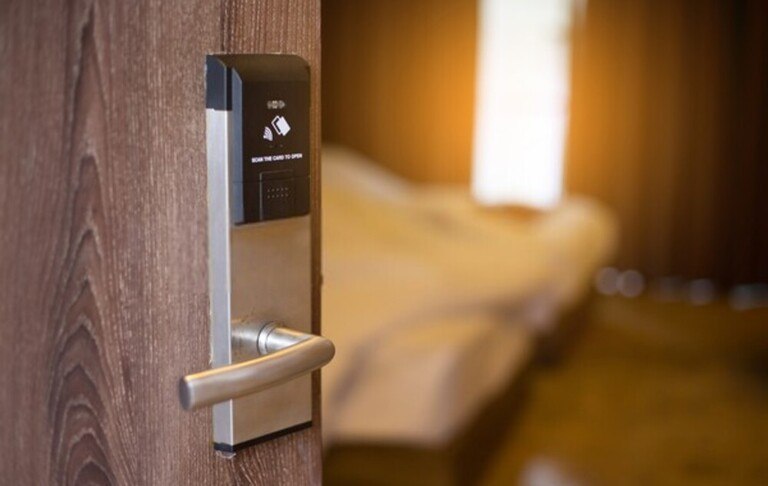 Ways to Turn Your Home into a Smart Home Ways to Turn Your Home into a Smart Home