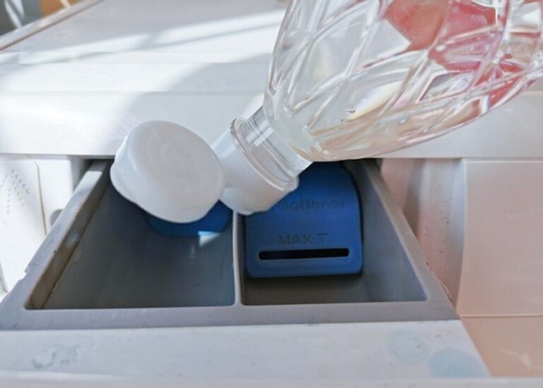 Hard Water Buildup Problems and Solutions Hard Water Buildup Problems and Solutions
