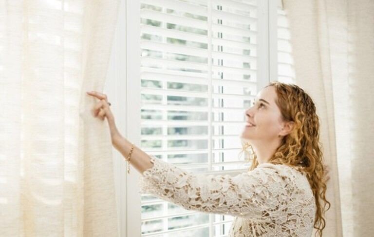How To Dress A Window Without Curtains? How To Dress A Window Without Curtains?