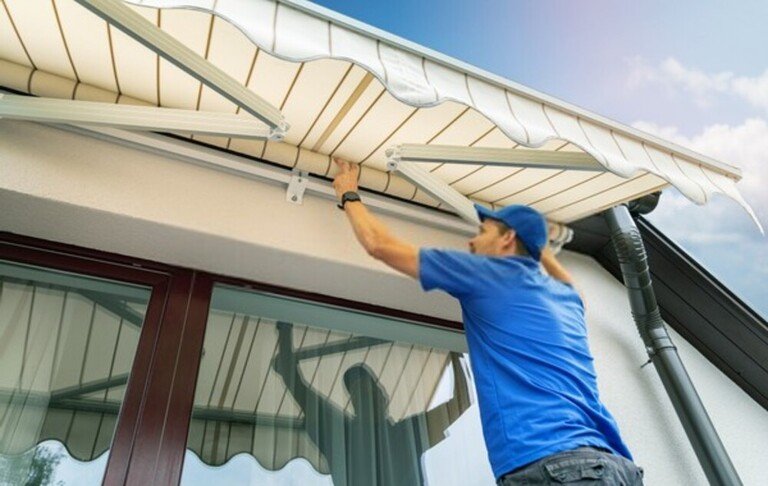 How To Dress A Window Without Curtains? How To Dress A Window Without Curtains?