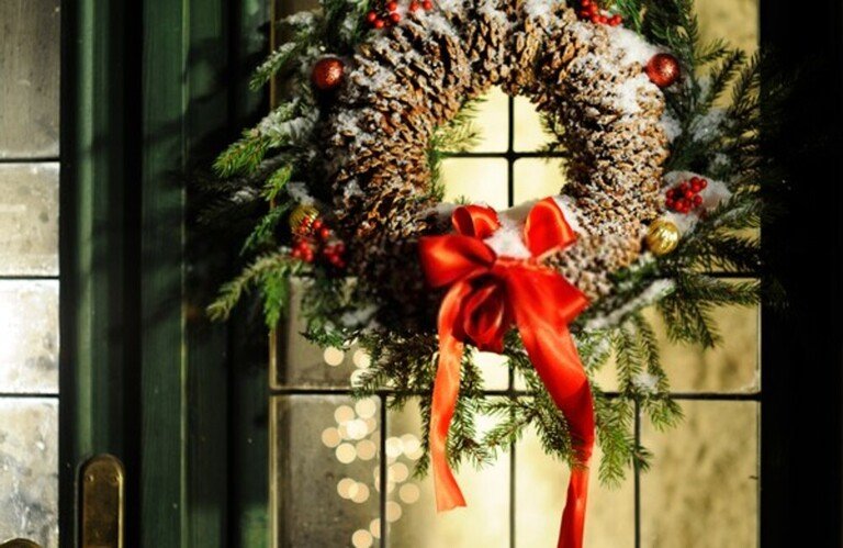 How To Dress A Window Without Curtains? How To Dress A Window Without Curtains?
