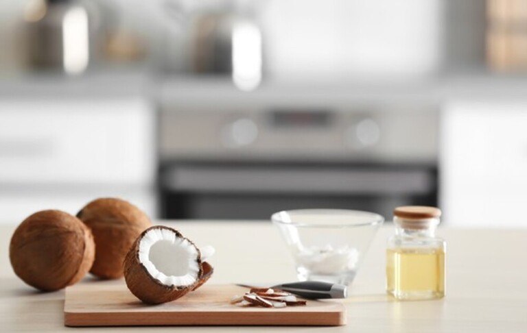 How to Get the Garlic Smell Out of Your Wooden Cutting Board? How to Get the Garlic Smell Out of Your Wooden Cutting Board?