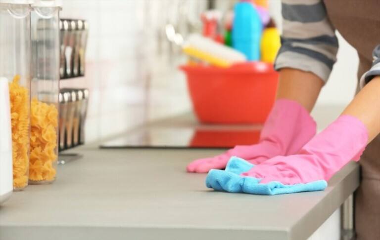 Ways To Fight Germs And Clutter In Your Kitchen Ways To Fight Germs And Clutter In Your Kitchen