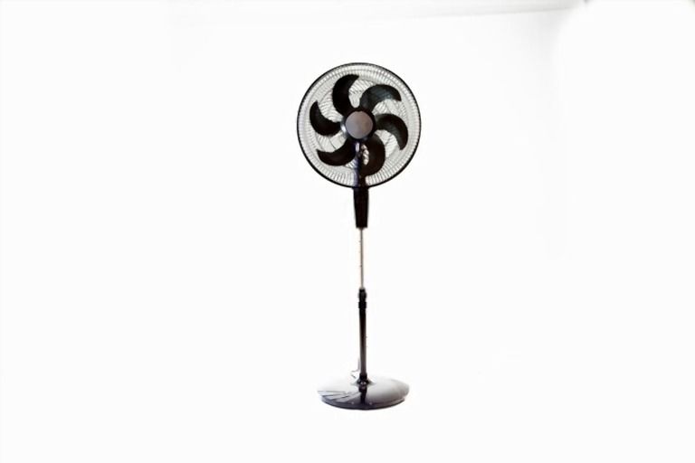 How To Cool Down A Room Without An Air Conditioner? How To Cool Down A Room Without An Air Conditioner?