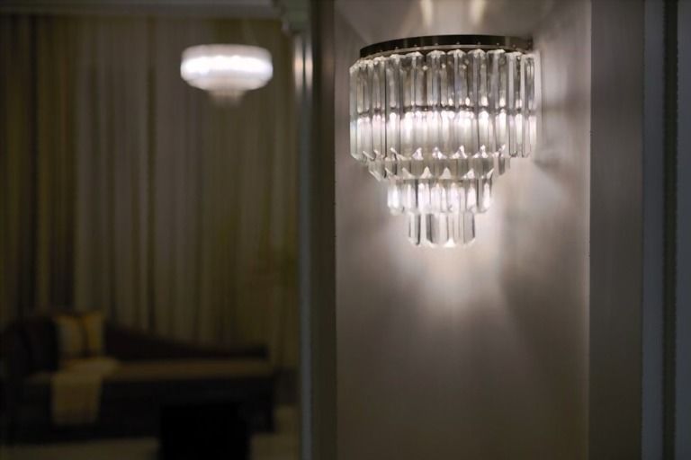 How To Lighten A Dark Room With No Natural Light? How To Lighten A Dark Room With No Natural Light?