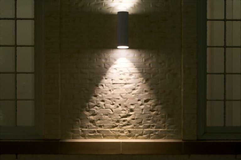 Types Of Outdoor Light Bulbs & Their Uses Types Of Outdoor Light Bulbs & Their Uses