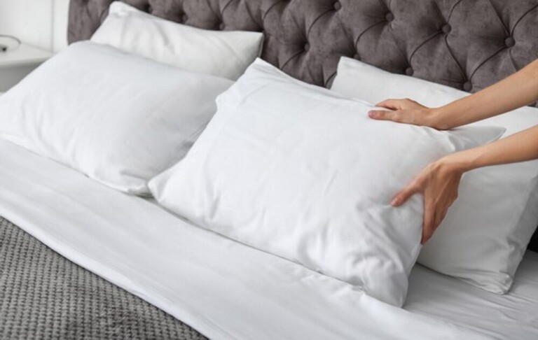 How Do You Make Guests Feel Welcome Overnight? How Do You Make Guests Feel Welcome Overnight?